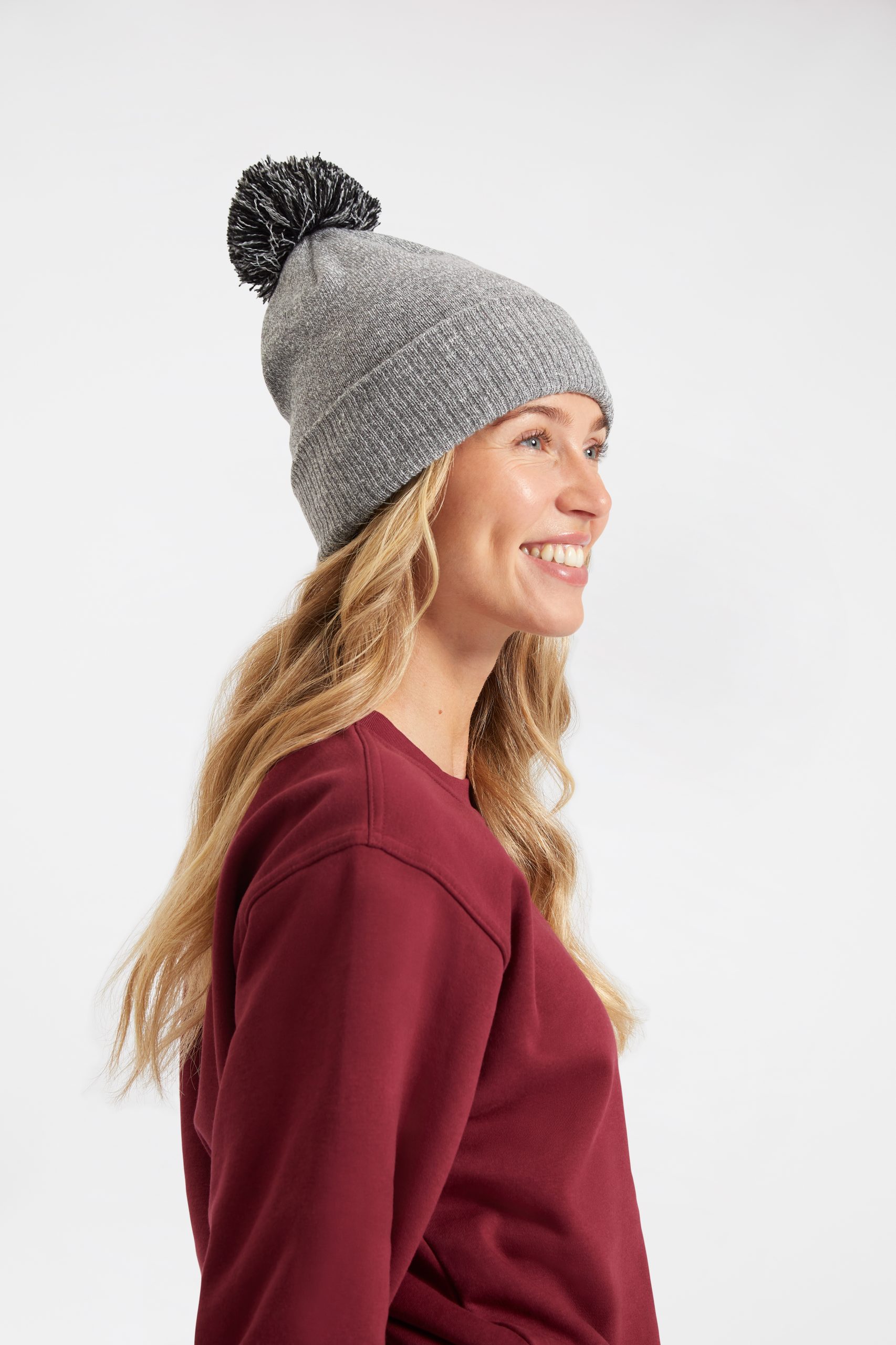 Pom Pom Beanie